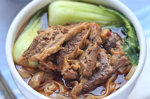 https://eggwansfoododyssey.com/wp-content/uploads/2010/03/beef-noodle-soup.jpg